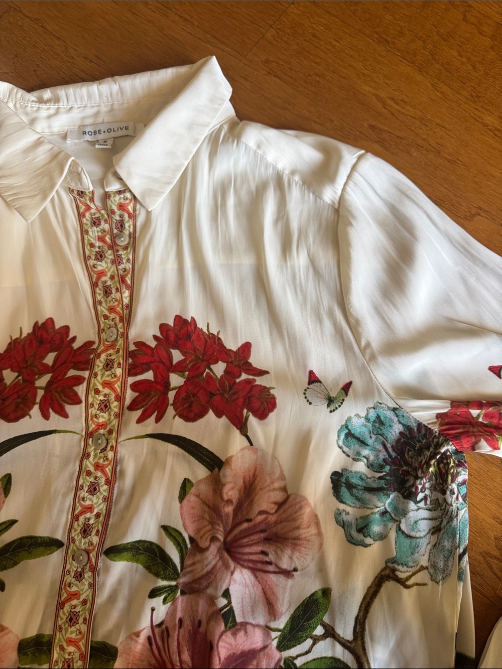 Rose & Olive White Floral Botanical Button-Down Shirt